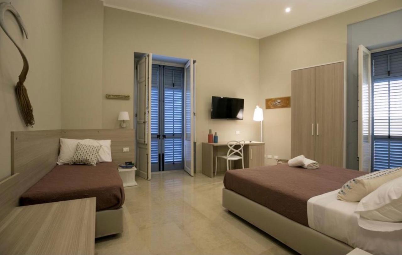 Trapani Albergo Diffuso Palazzo Mauro Экстерьер фото
